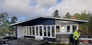 Pvc dobel dør på hytta i Larkølen